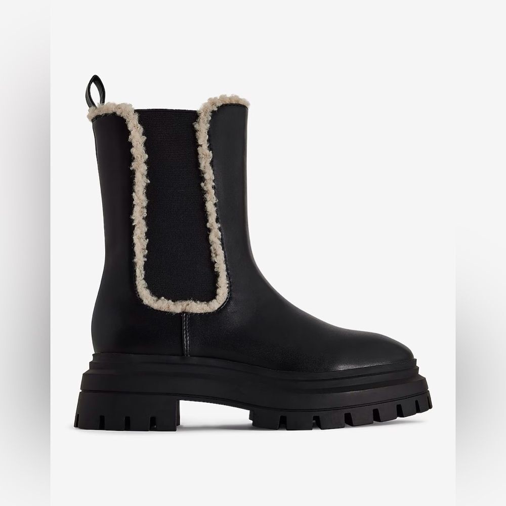 Express SOLE ankle boots